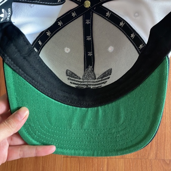 New Adidas Logo Adjustable Trucker Hat Black and White with Green Lid - Picture 4 of 5